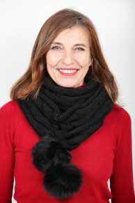 Snood Noir en Pure Laine Vierge et Pompons de Renard